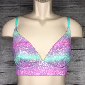 Victoria Secret Lightly Lined Plunge Size 32D